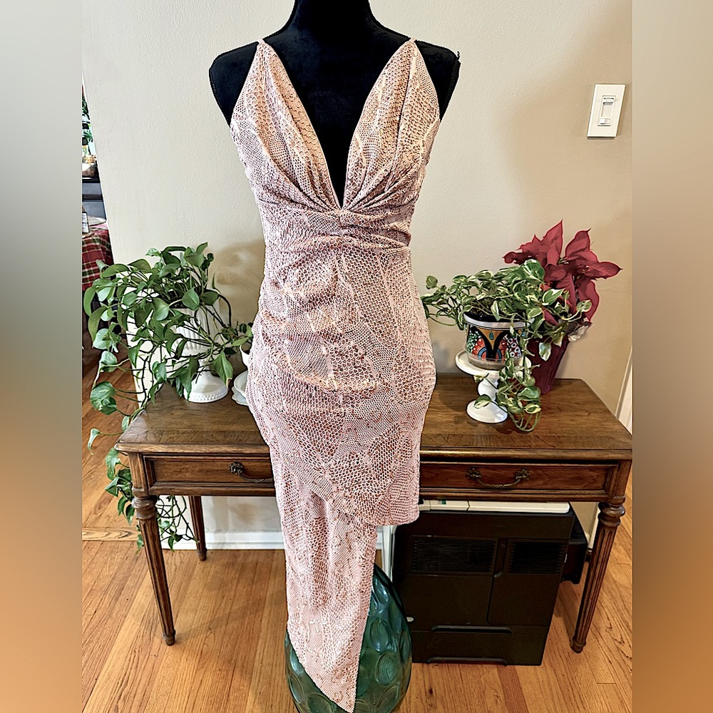 Gorgeous Assymetrical Dress